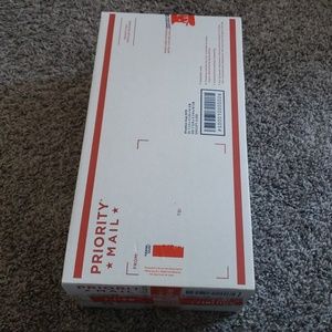 Mystery reseller box . Adoption fund